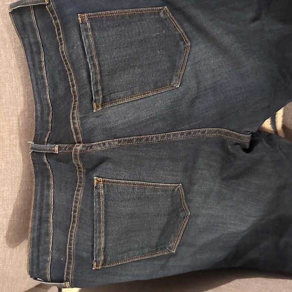 Woman's jeans - Picture 3 of 8